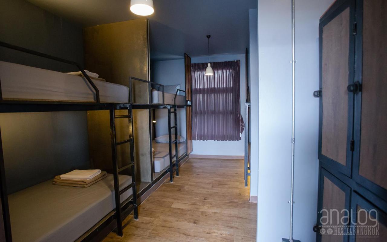 Analog Hostel Bangkok Ngoại thất bức ảnh