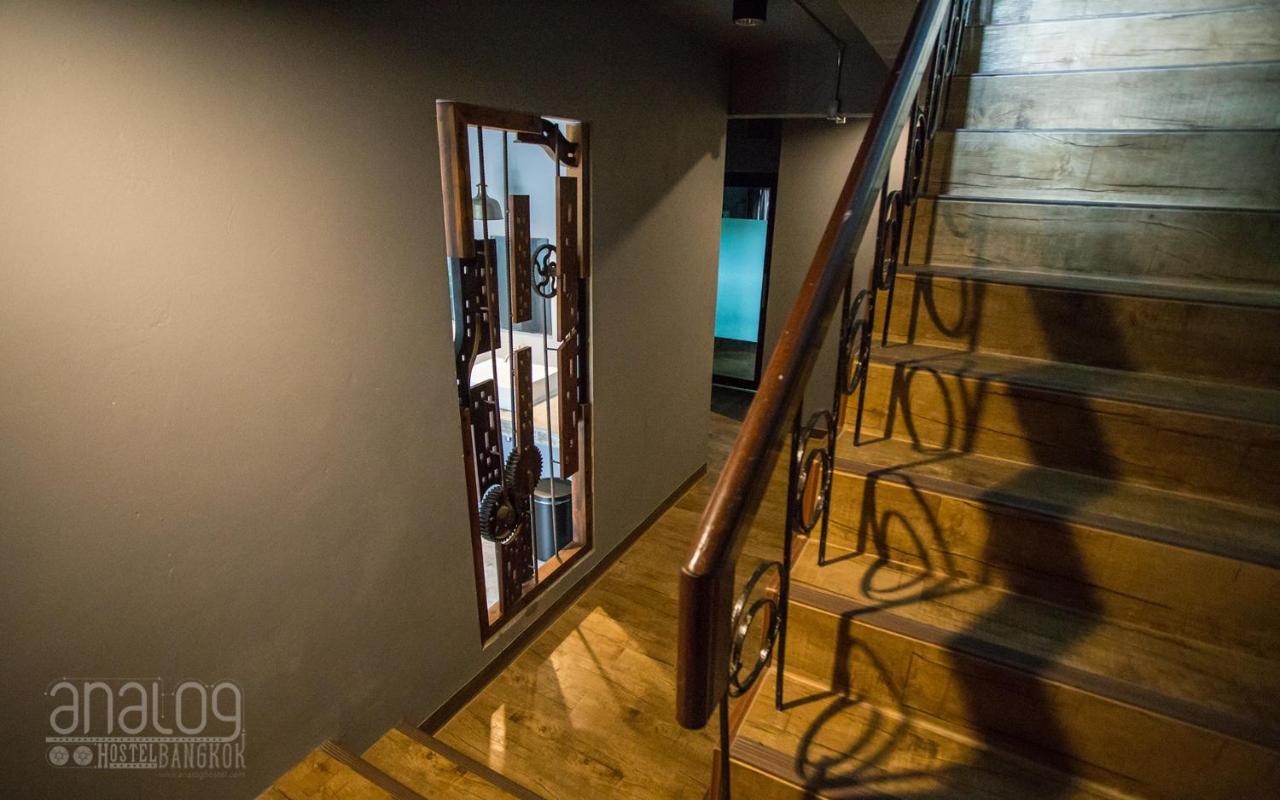 Analog Hostel Bangkok Ngoại thất bức ảnh