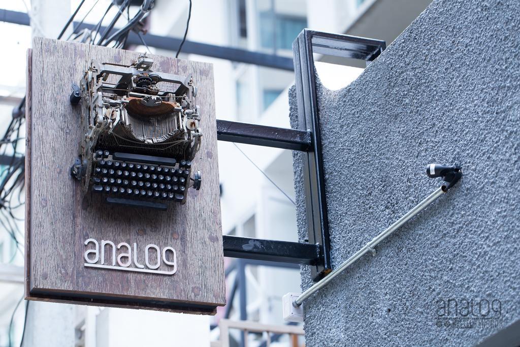 Analog Hostel Bangkok Ngoại thất bức ảnh