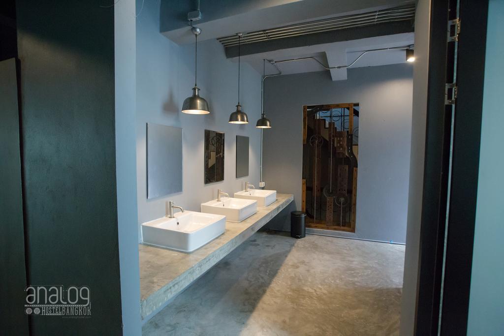 Analog Hostel Bangkok Ngoại thất bức ảnh