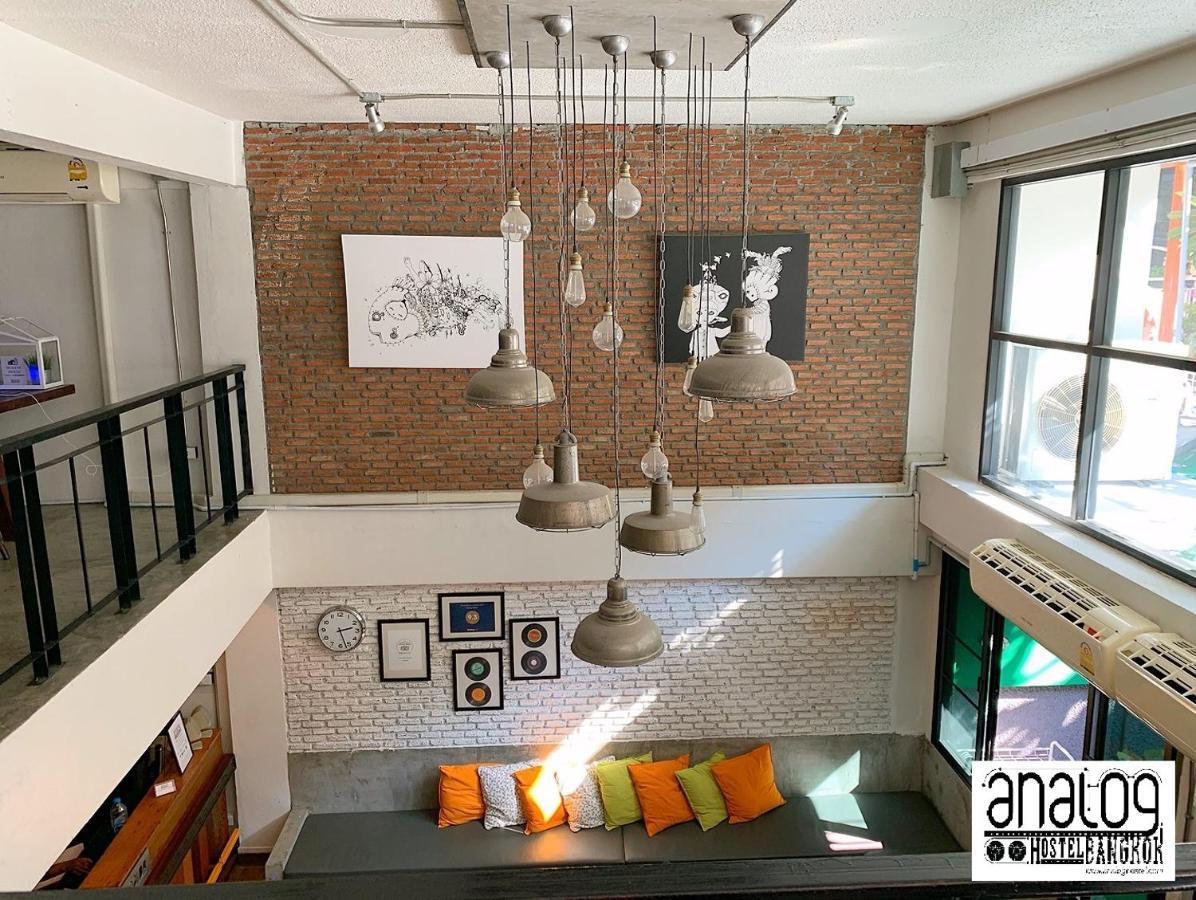 Analog Hostel Bangkok Ngoại thất bức ảnh